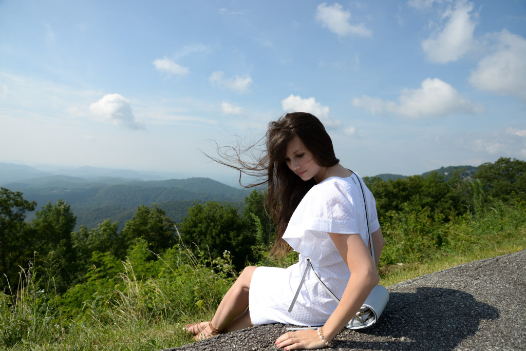 jcrew-white-dress-mountains-fashion-blog-4