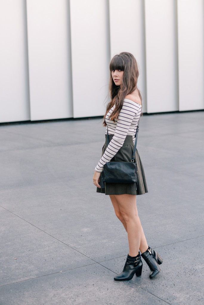 suede_skirt_fashion_blog