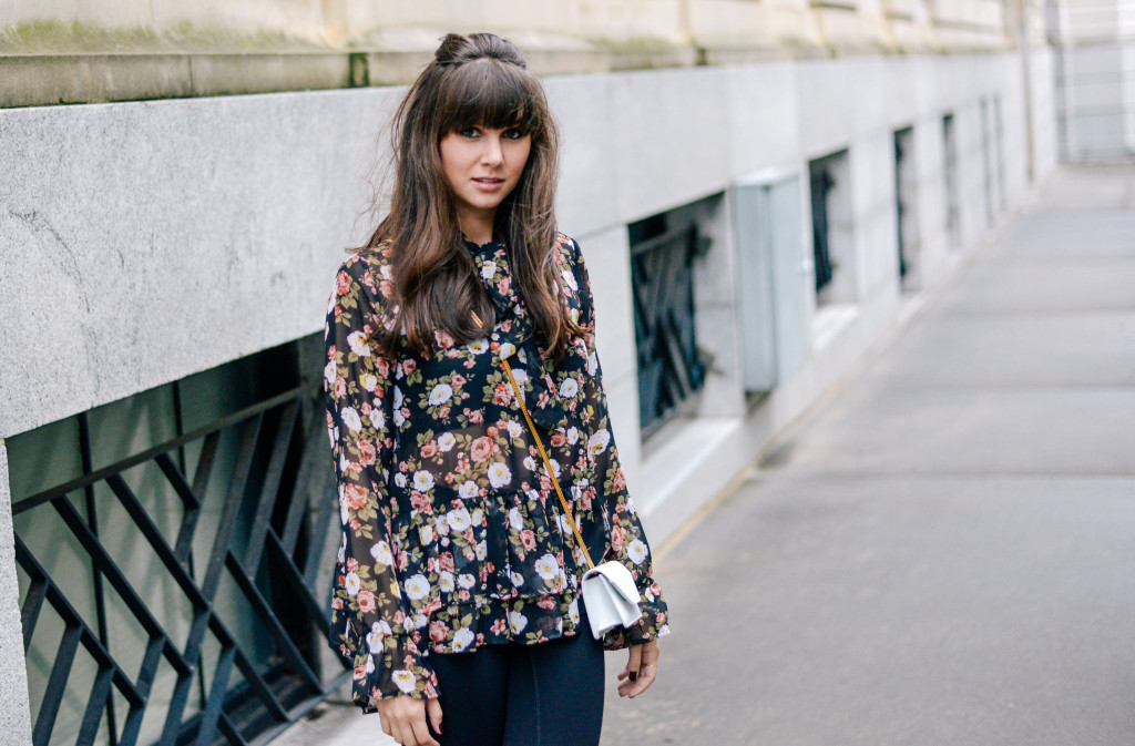 floral_bowtie_blouse_fashion_blog-3