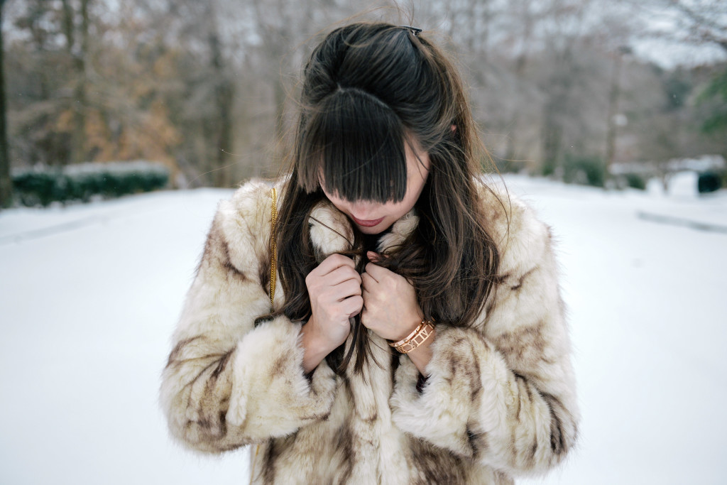zara-faux-fur-coat-fashion-blog-9
