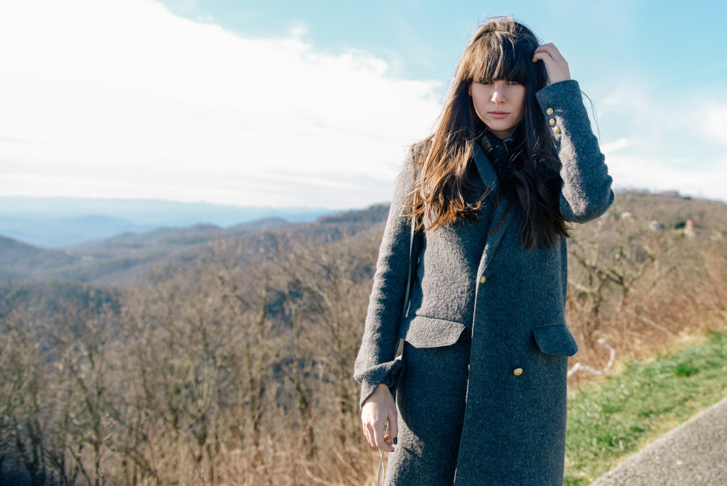 zara_coat_mountains_fashion_blog-11