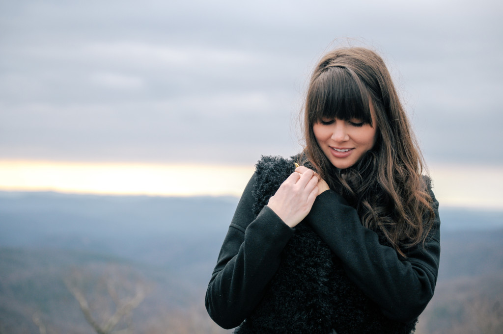 asos_fuzzy_vest_blowing_rock-12