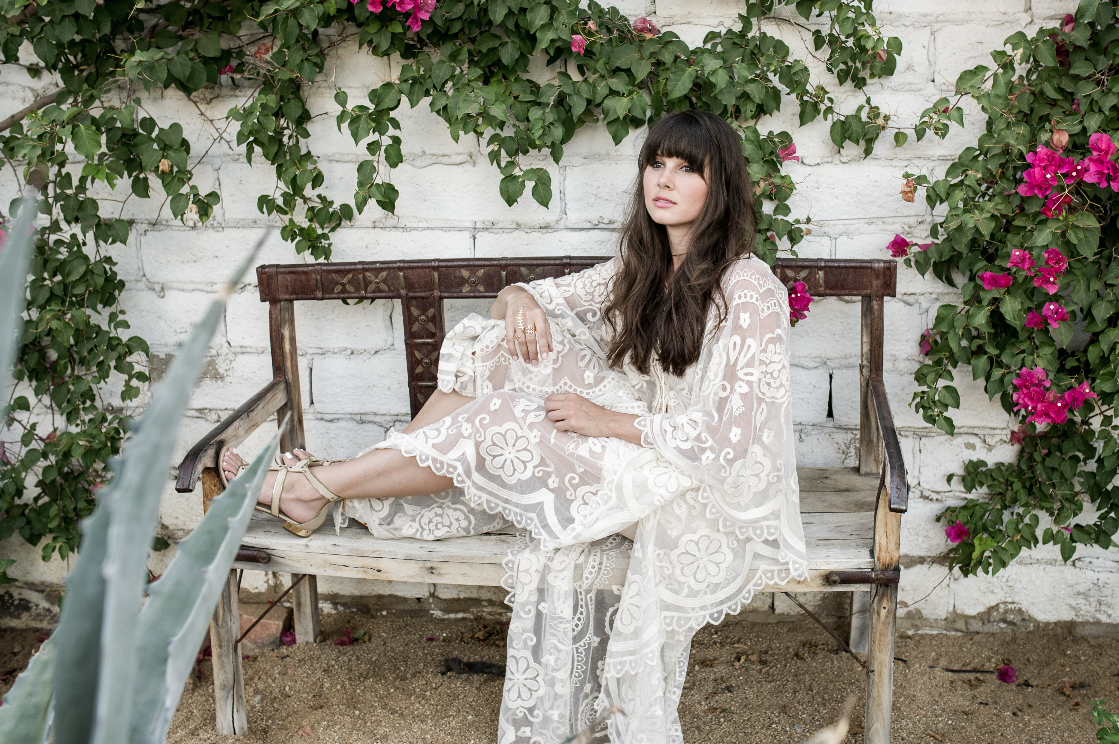 white lace caftan