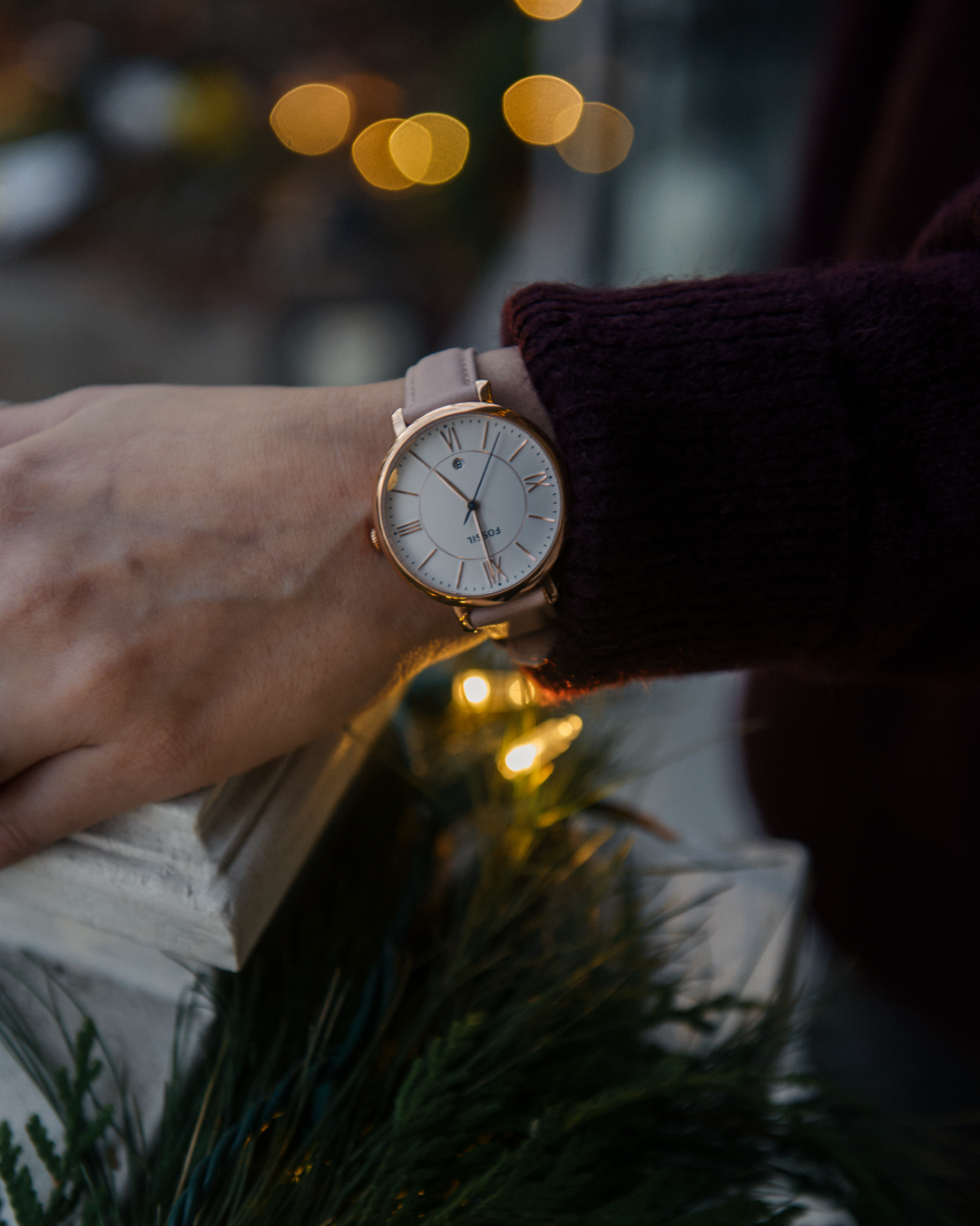 pink fossil watch with rose gold hardware 