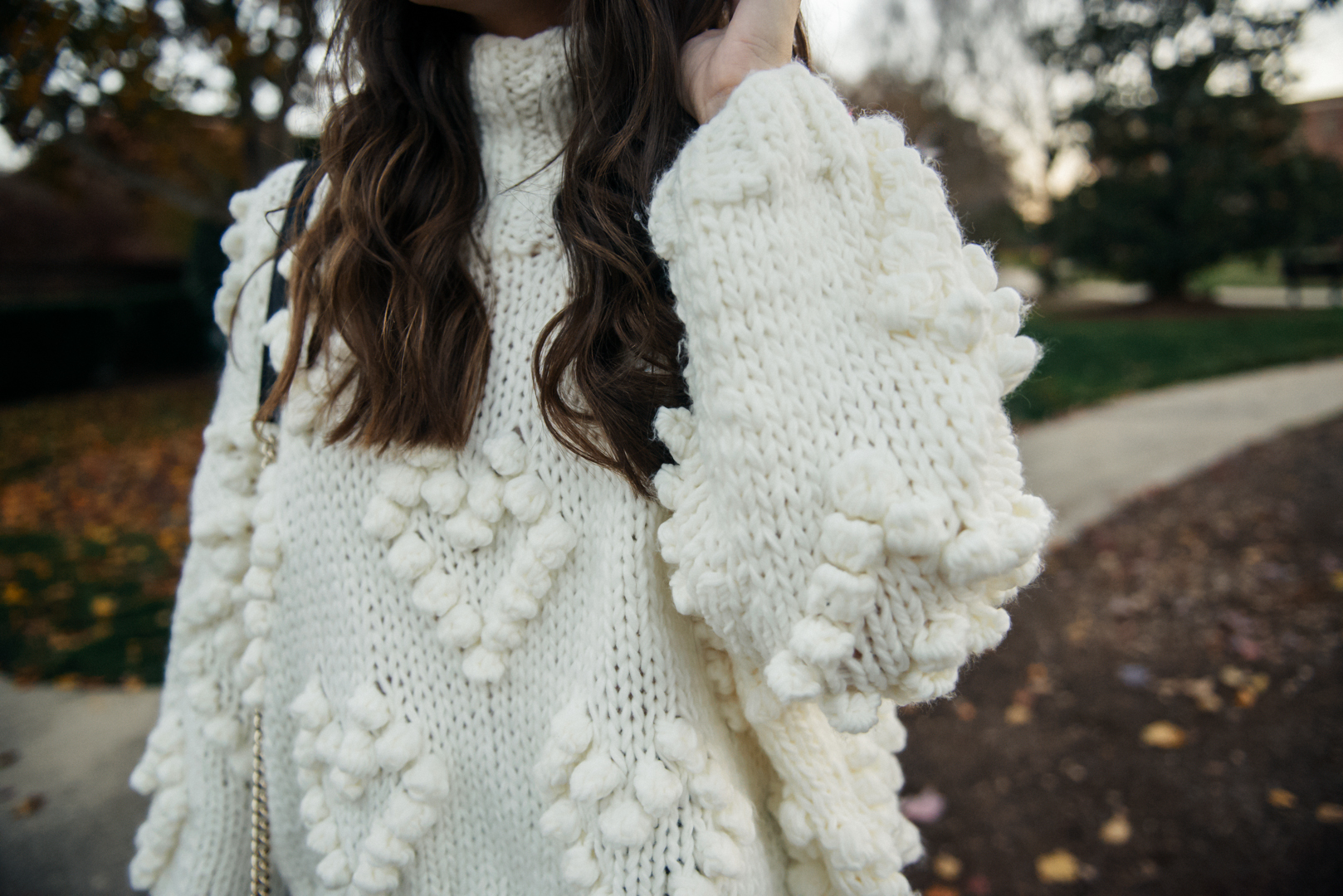 Oversized Chicwish sweater for the winter season